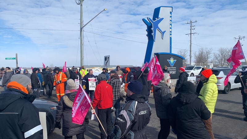 Waterloo Regional landfills closed as strike begins