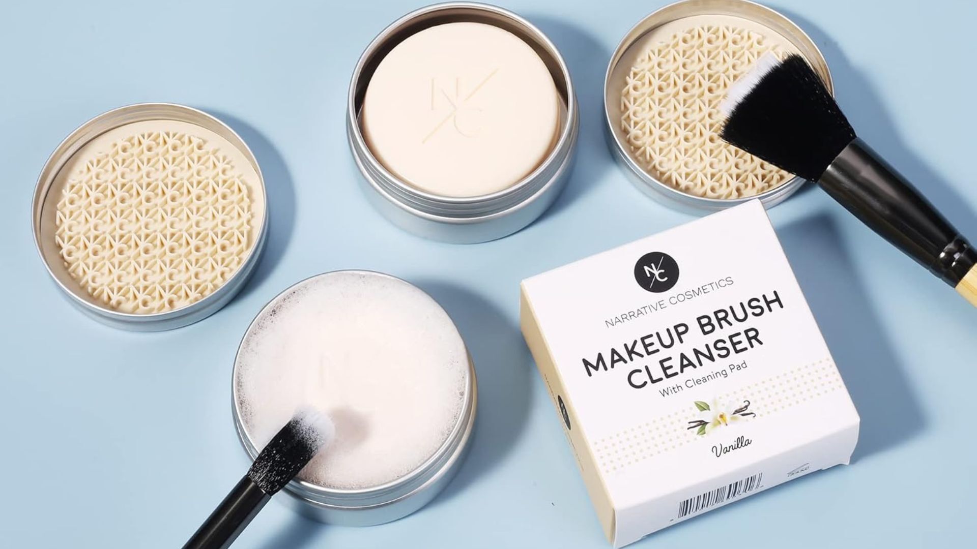 The Absolute Best Makeup Brush Cleaners You Can Get In Canada